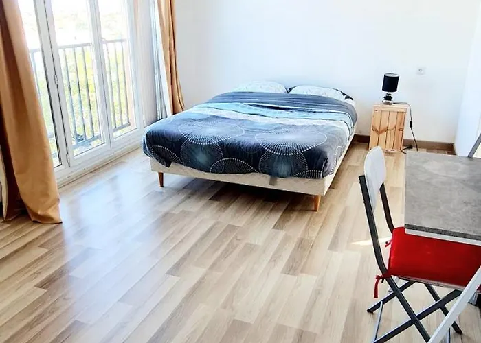 Standing 110m2 Lumineux, Clim, Balcons * Perpignan